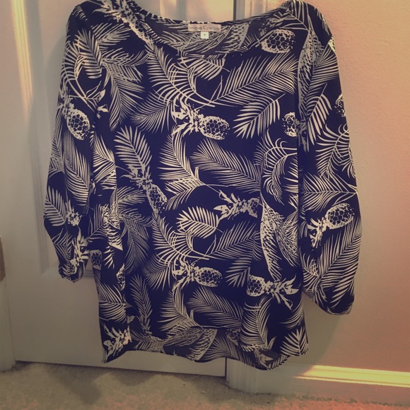 Pineapple print blouse - Picture 2 of 4