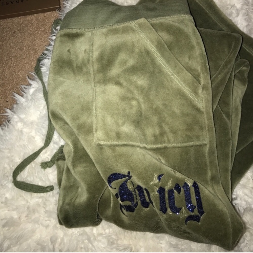 Juicy couture velvet pants
