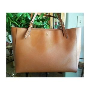 Tory Burch York Buckle Tote in Luggage