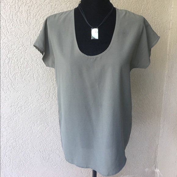 Fun & Flirt Tops - Fun & Flirt Olive green trendy blouse