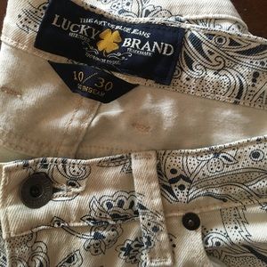 10% off! Vintage! Lucky Brand!