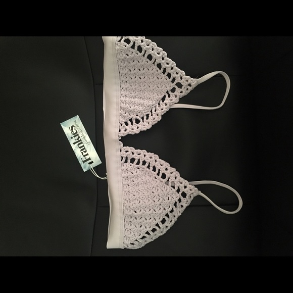 Frankies Stella Lavender Crochet Bikini SET small - Picture 6 of 7