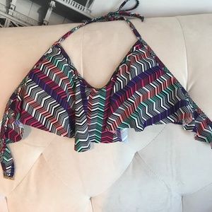 NWOT Ruffle Bikini Top. Chevron stripe pattern.