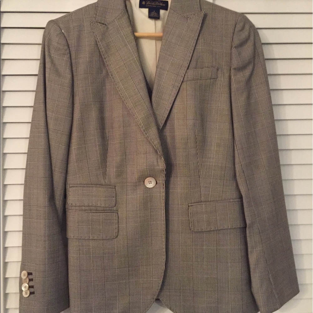 Brooks Brothers LoroPiana lightweightwool pantsuit
