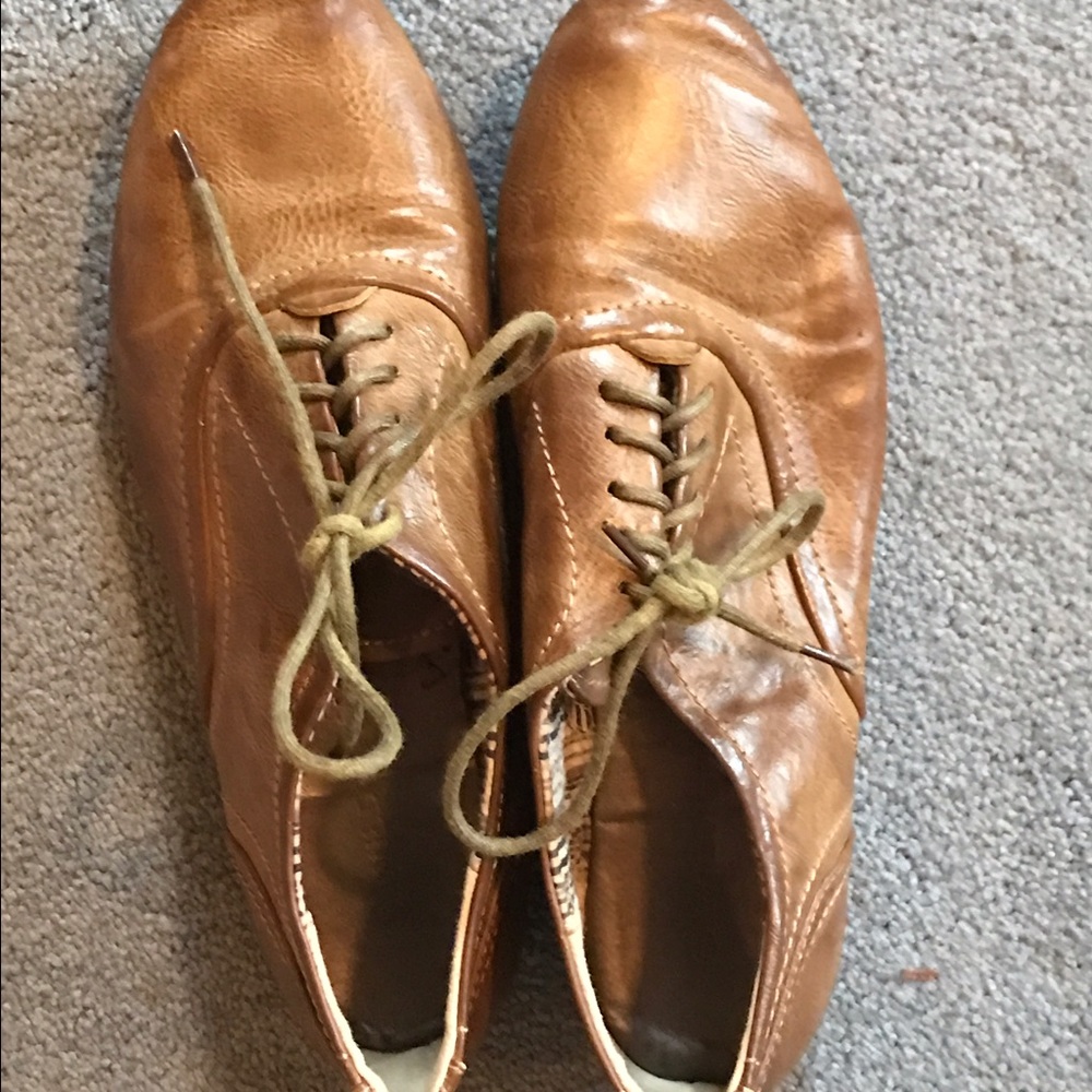 Brown Leather Oxfords!