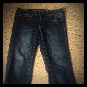 American Eagle crop pants