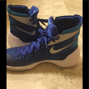 Nike HyperDunk 2015