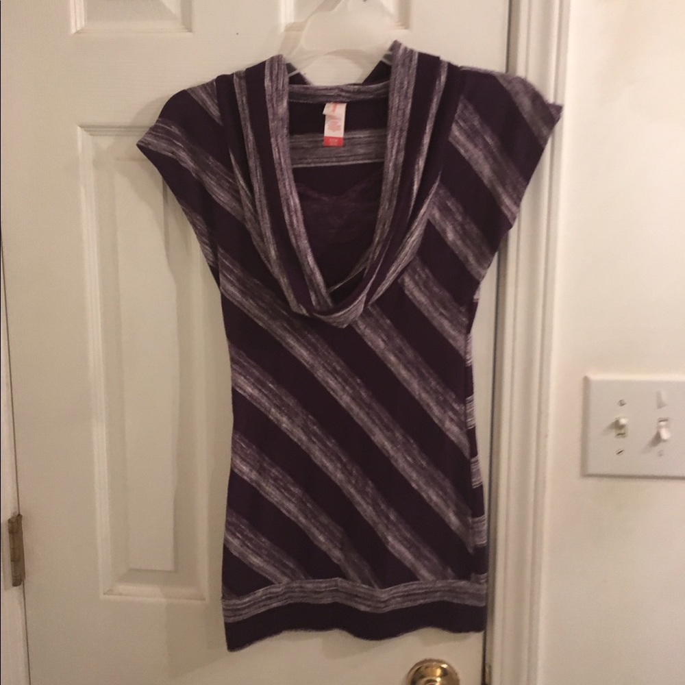 Purple & Gray Very Chic Top by No Boundaries