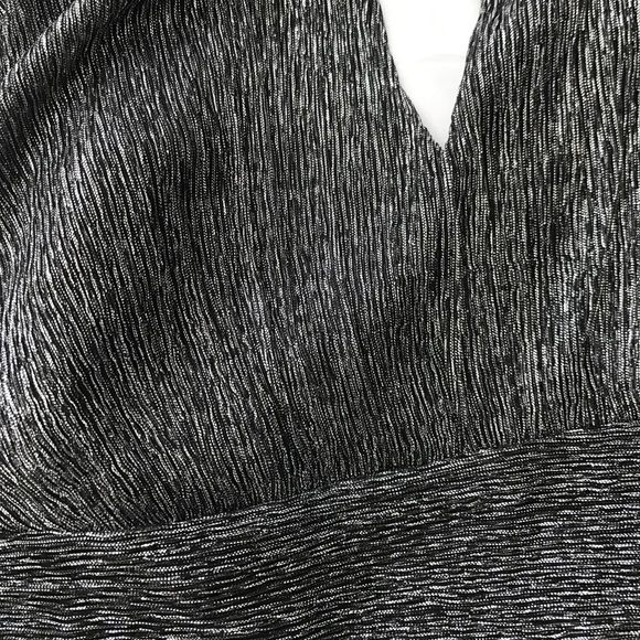 Dress - Picture 2 of 7