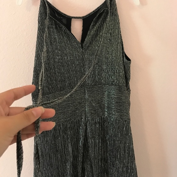 Dress - Picture 5 of 7