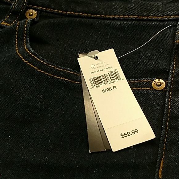 Gap Dark Wash Denim Boot Cut Jeans - Picture 2 of 3