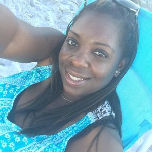 Meet your Posher, Sonya