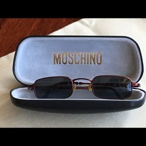 Moschino sunglasses with case