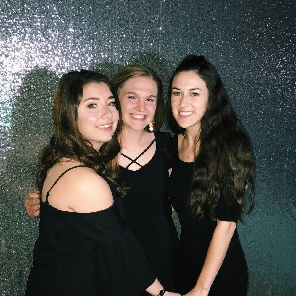 Meet your Posher, Maddie