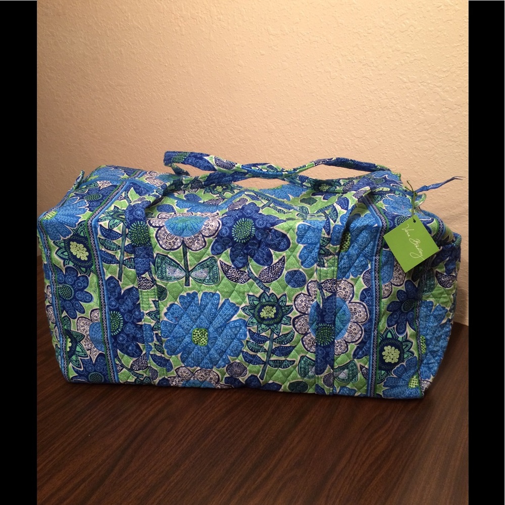 Vera Bradley Doodle Daisy Large Duffel NWT - Picture 1 of 3