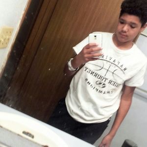 Meet your Posher, Terrell