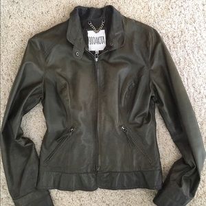 BB Dakota Leather Bomber