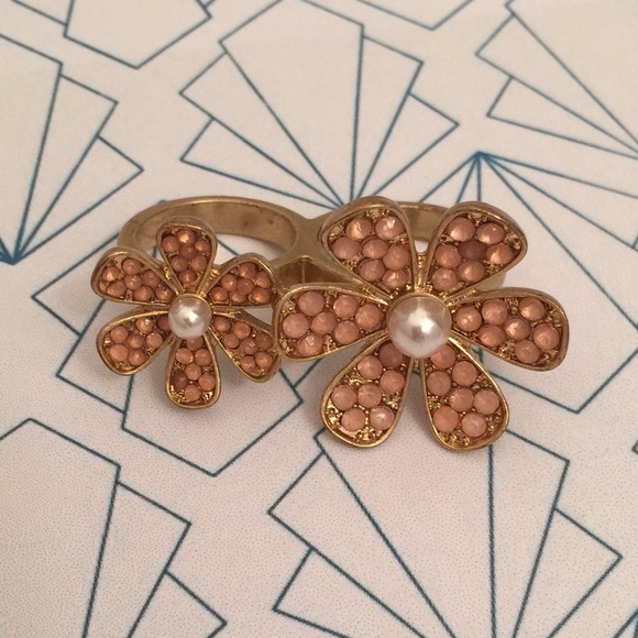 Super cute two finger ring - Picture 3 of 4