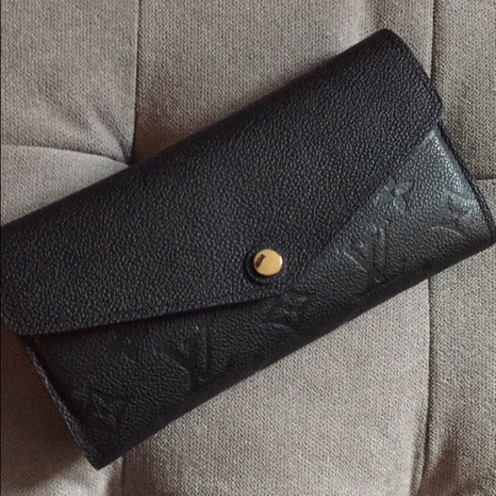 Louis Vuitton empriente sarah