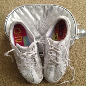 VASITY PAST PASS 2.0 CHEER SHOE