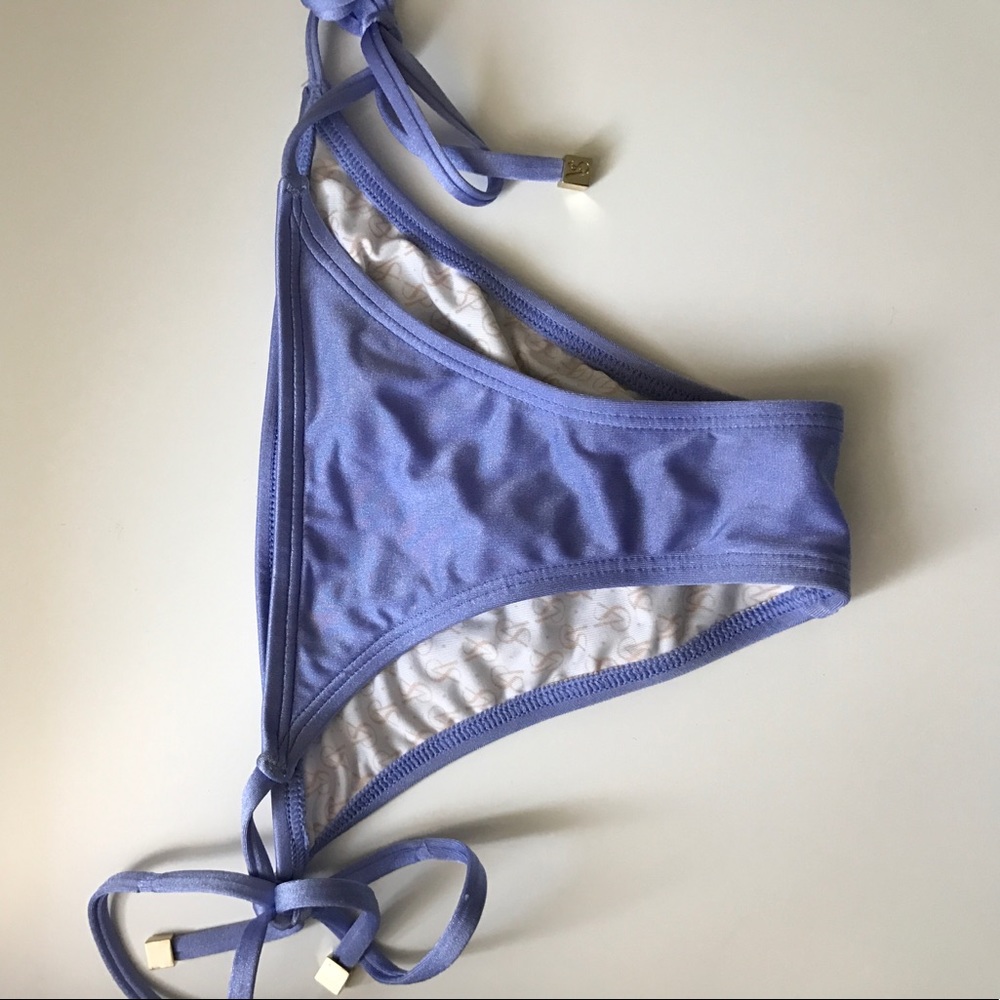 Silky bikini bottoms