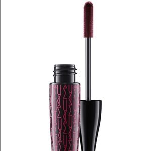 MAC 'In Extreme Dimension Lash' Mascara MAC 'In Extreme Dimension Lash' Mascara