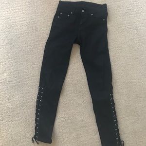 High waisted lace Up jeans