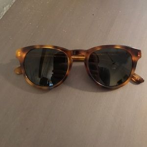 Han Kjobenhavn Tort Classic Sunglasses. MINT!