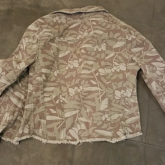 Camo jacket - Picture 6 of 8