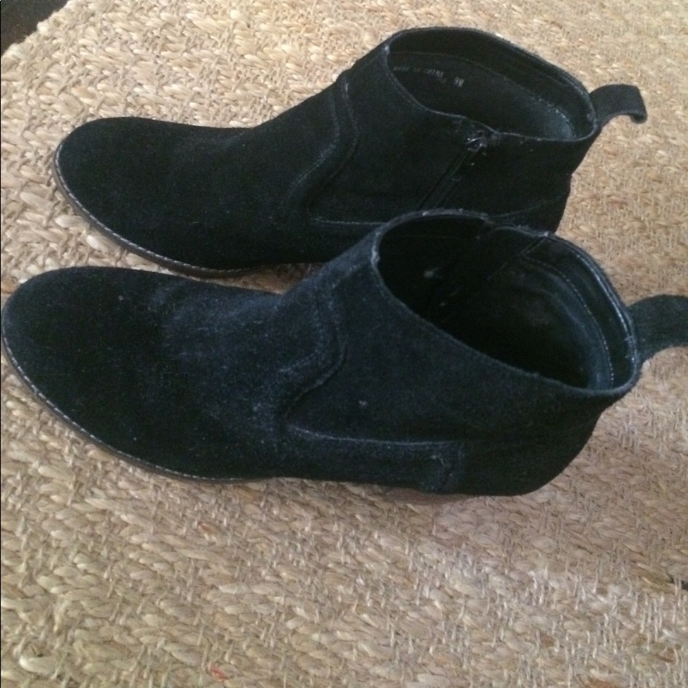 EUC Dolce Vita Booties