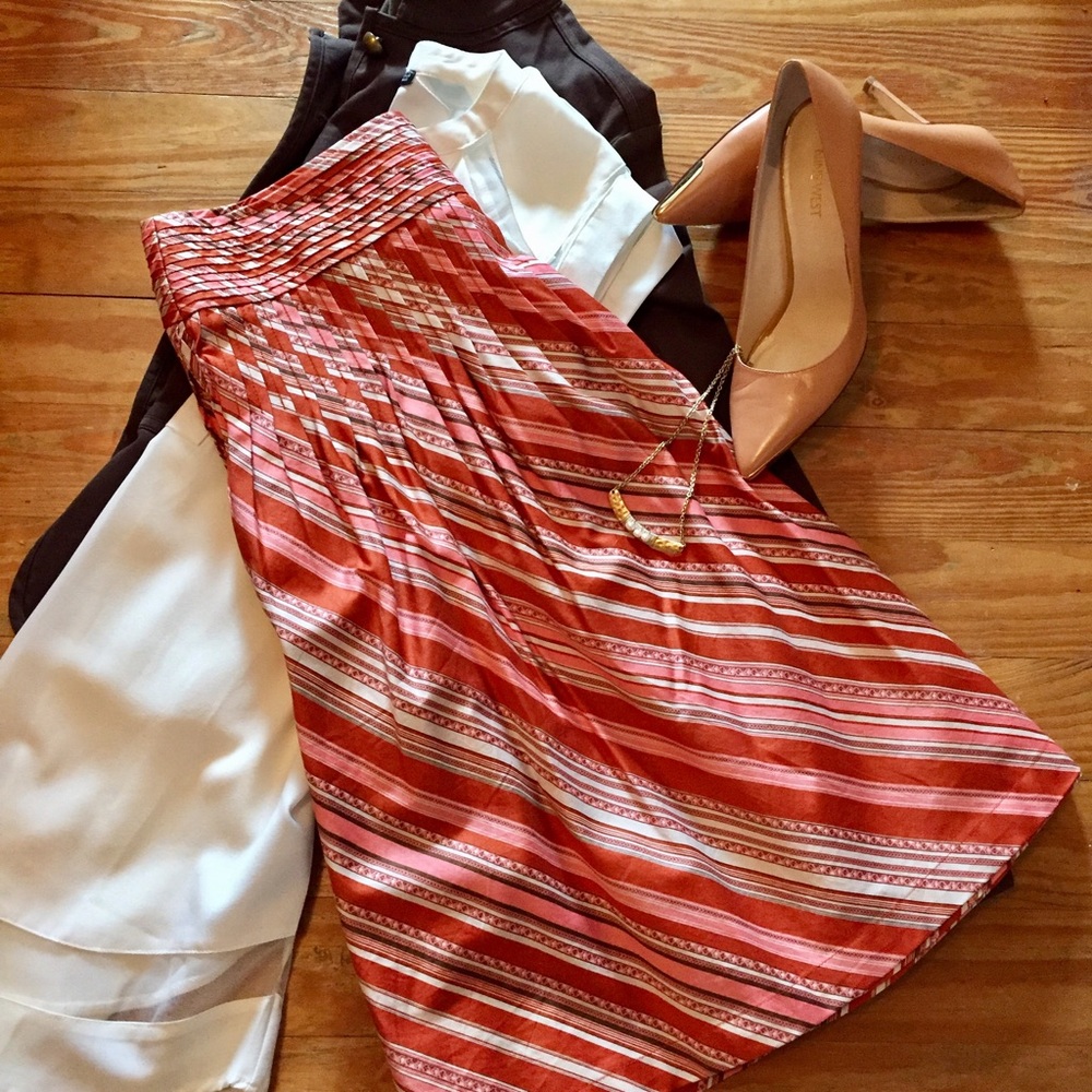 NWT Pink & Orange Pleated Skirt [Sz 10]