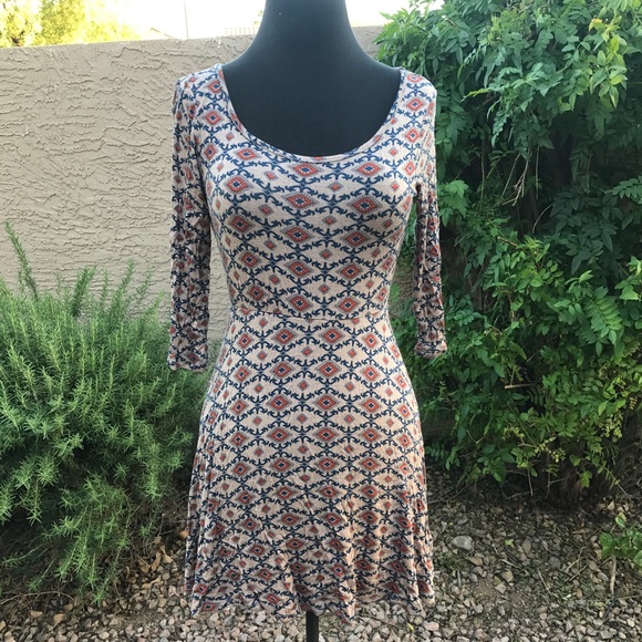 Nordstrom Dress with crocheted sexy back 🌸 - Picture 2 of 5