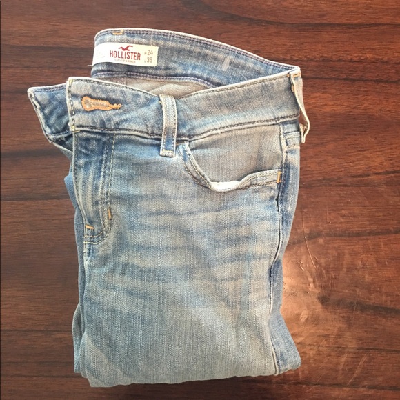 Hollister Light Wash Bootcut Jeans - Picture 1 of 4