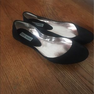 Steve Madden Black Flats