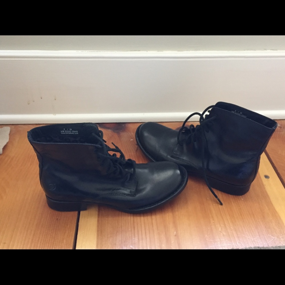 Born boots