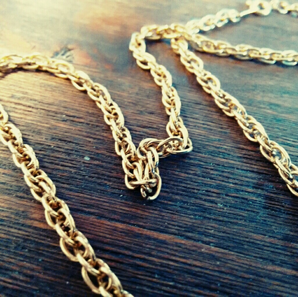 18" gold plated chain