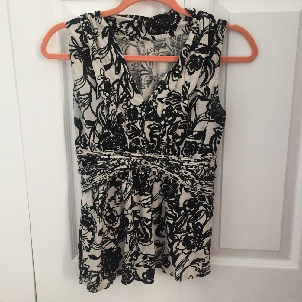 LOFT black and white sleeveless top-XS