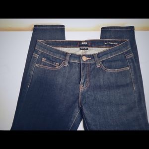 BDG Mid Rise Cigarette Grazer Ankle Jeans 27