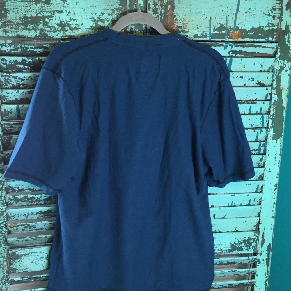 Never Worn Men's Short Sleeved Shirt - Picture 3 of 3