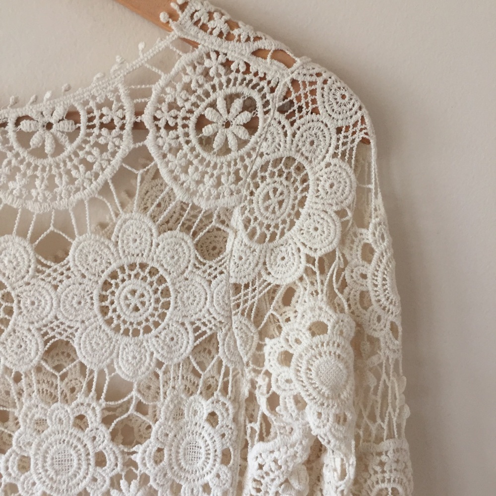 Elegant Crochet Flower Top - Picture 7 of 7