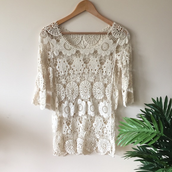 Elegant Crochet Flower Top - Picture 2 of 7