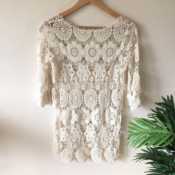 Elegant Crochet Flower Top - Picture 4 of 7