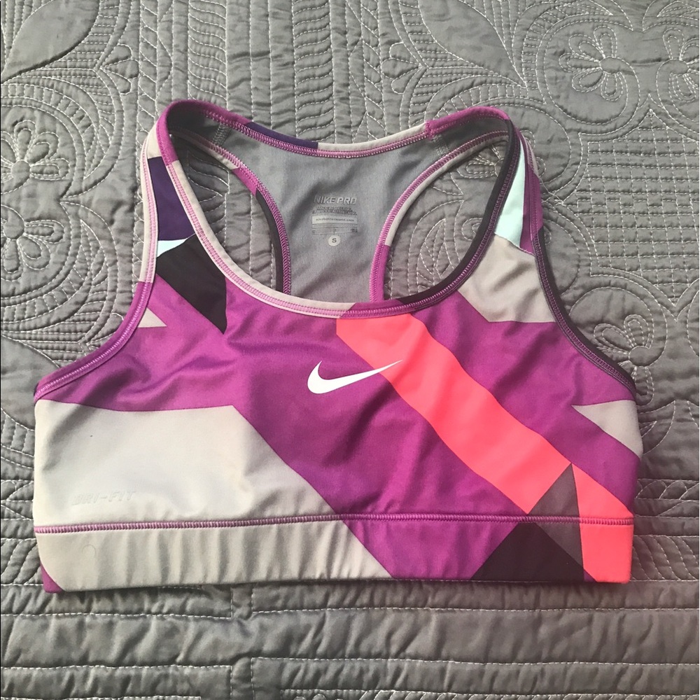 Nike sports bra