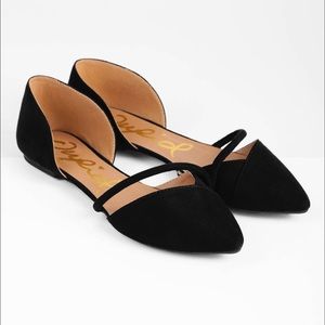 Pika Suede Cut Out Flats