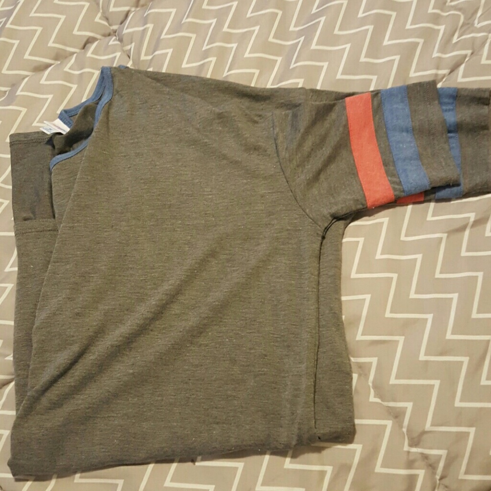Lularoe Med Irma EUC