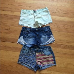 3 pairs of jean shorts