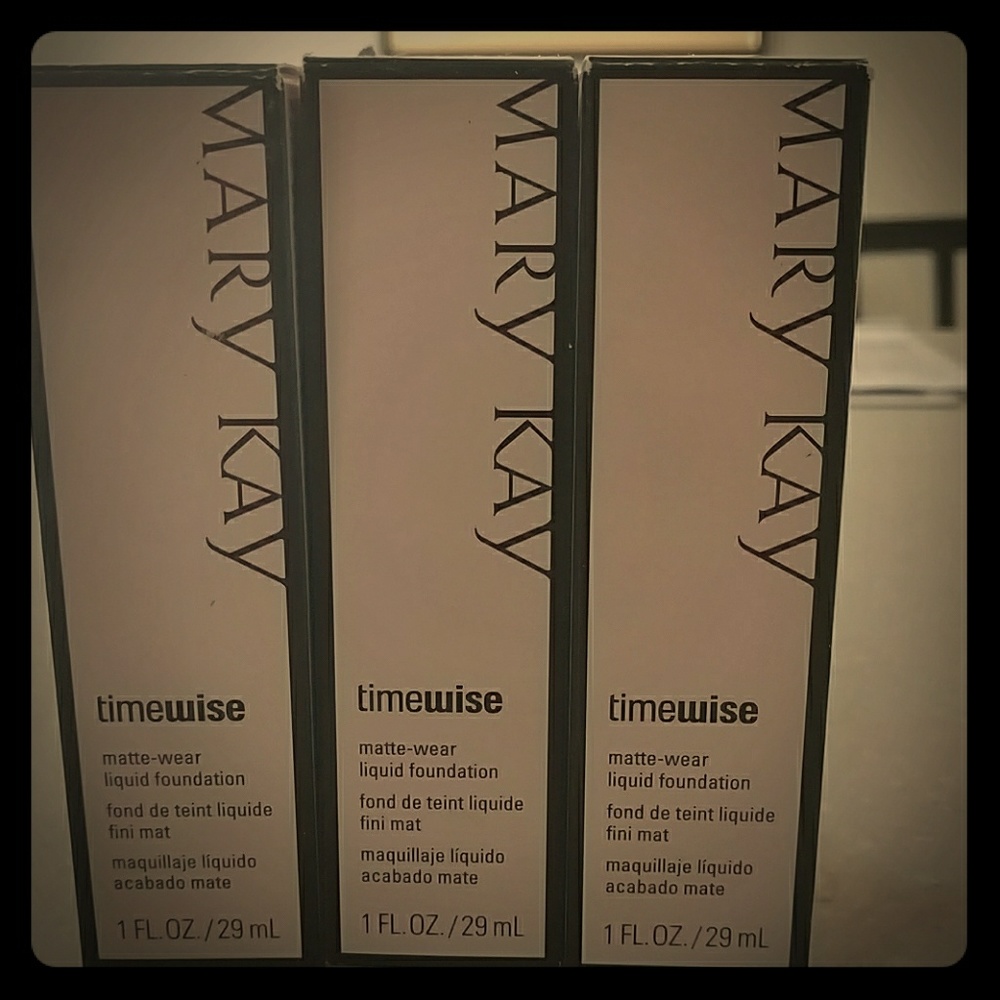 Mary Kay Timewise Matte-Wear Foundations.