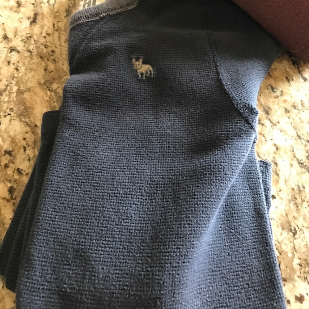 Ruehl longsleeve tee