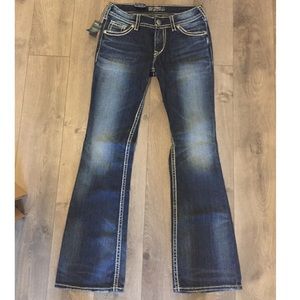 Silver Suki Flap jeans, NWT, Never worn