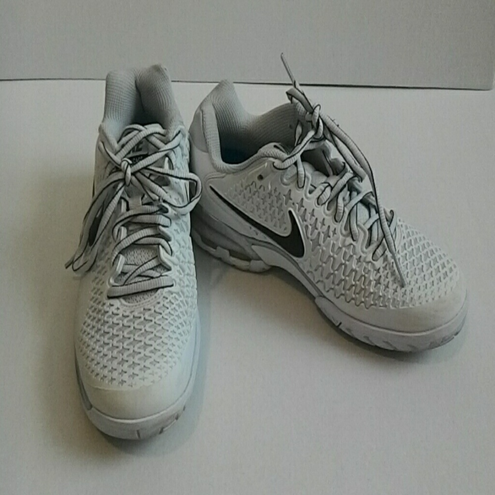 Nike White Tennis Shoes size 6